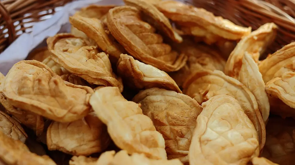 Ile kalorii ma oscypek? Wartości i właściwości