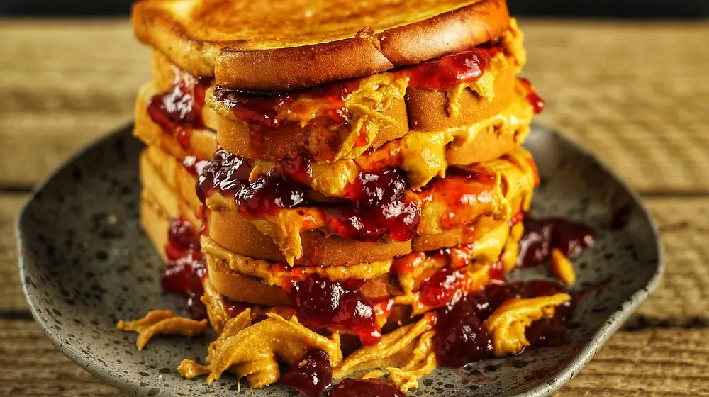 Czy masło orzechowe tuczy? Fakt czy mit?