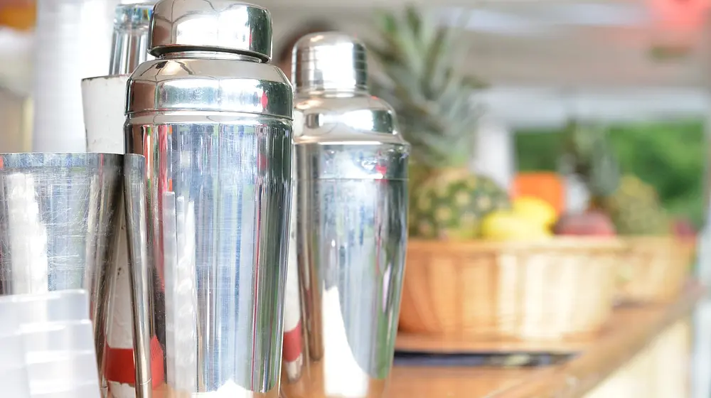 Kiedy brać białko? Przed czy po treningu?