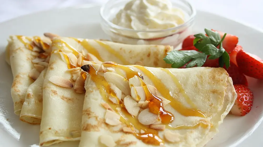 Ile kalorii ma naleśnik? Wartości odżywcze i wpływ na dietę