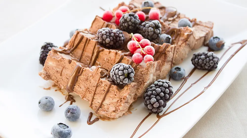 Ile kalorii dziennie potrzebujesz? Przewodnik po zapotrzebowaniu