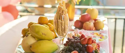 Ile kalorii ma sałatka jarzynowa? Sprawdź wartości!