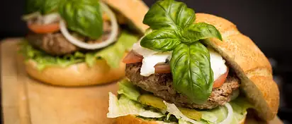 Ile kalorii ma McRoyal? Sprawdź wartości odżywcze