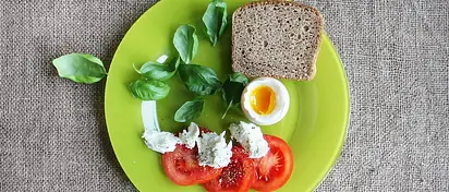 Ile kalorii ma ugotowane jajko na twardo?