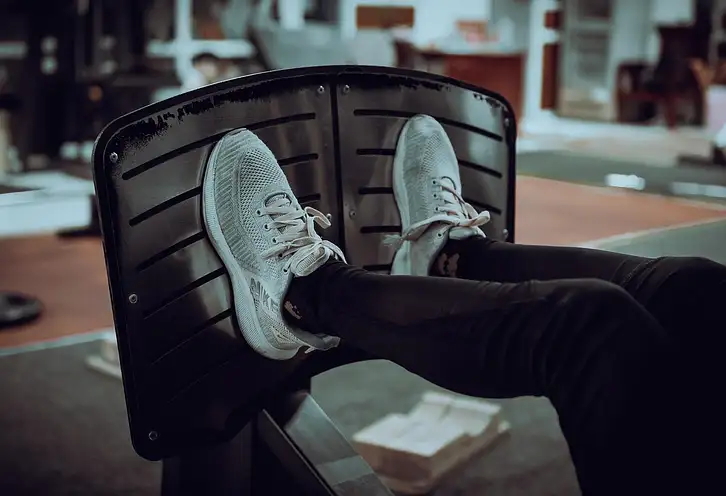 Plan treningowy dla kobiet: ćwiczenia