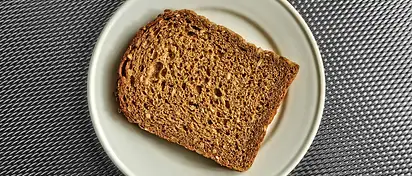 Ile kalorii ma kromka chleba?