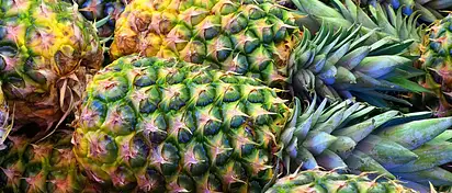 Ile kalorii ma ananas?