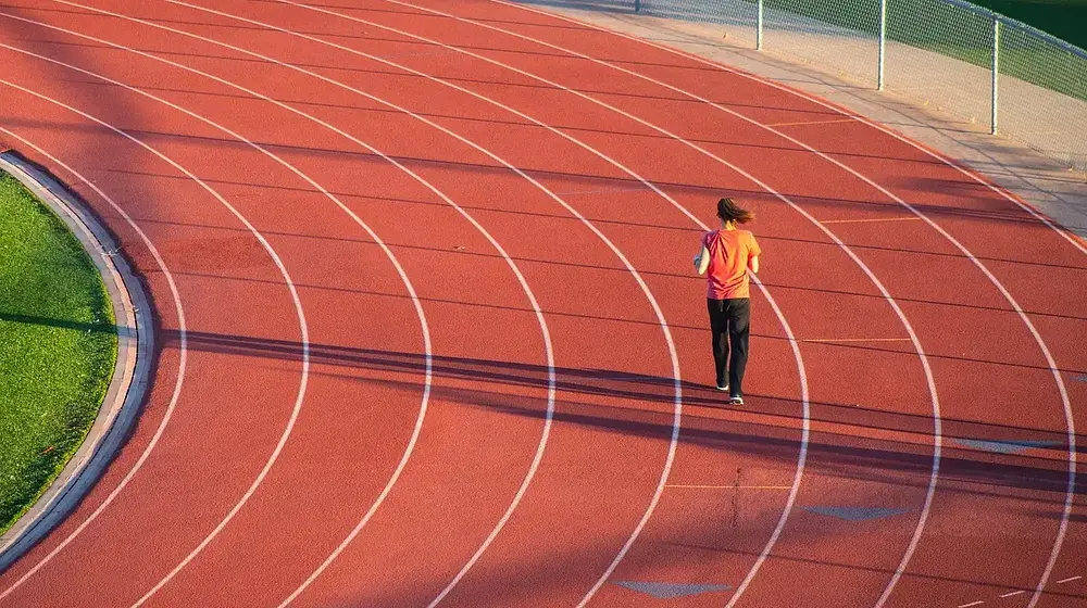 Cardio czy trening siłowy? Odkryj swoją idealną aktywność